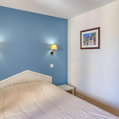 Apartment Les Rivages De Coudouliere-28 By Interhome