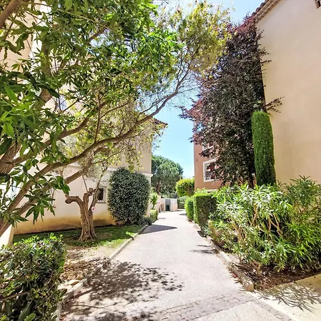 Les Rivages De Coudouliere-28 By Interhome Apartment